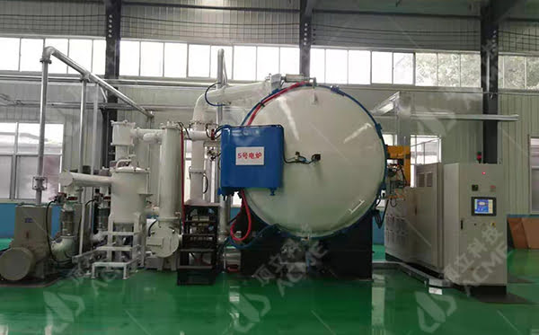 無壓燒結爐.jpg 無壓燒結爐.jpg